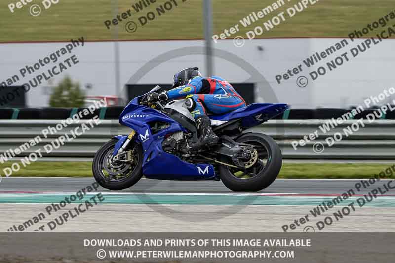 cadwell no limits trackday;cadwell park;cadwell park photographs;cadwell trackday photographs;enduro digital images;event digital images;eventdigitalimages;navarra;no limits trackdays;peter wileman photography;racing digital images;trackday digital images;trackday photos